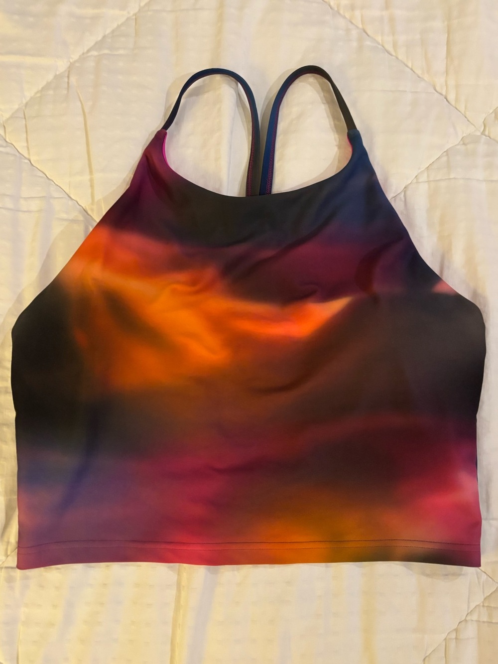 Old Navy Active Built in Bra Tank Top in Multicolor Sunset